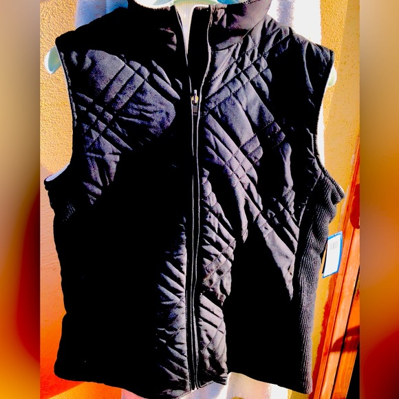 BNWT Izod Warm Reversible Wind-Water Resistent Vest Size Size L - Picture 4 of 14